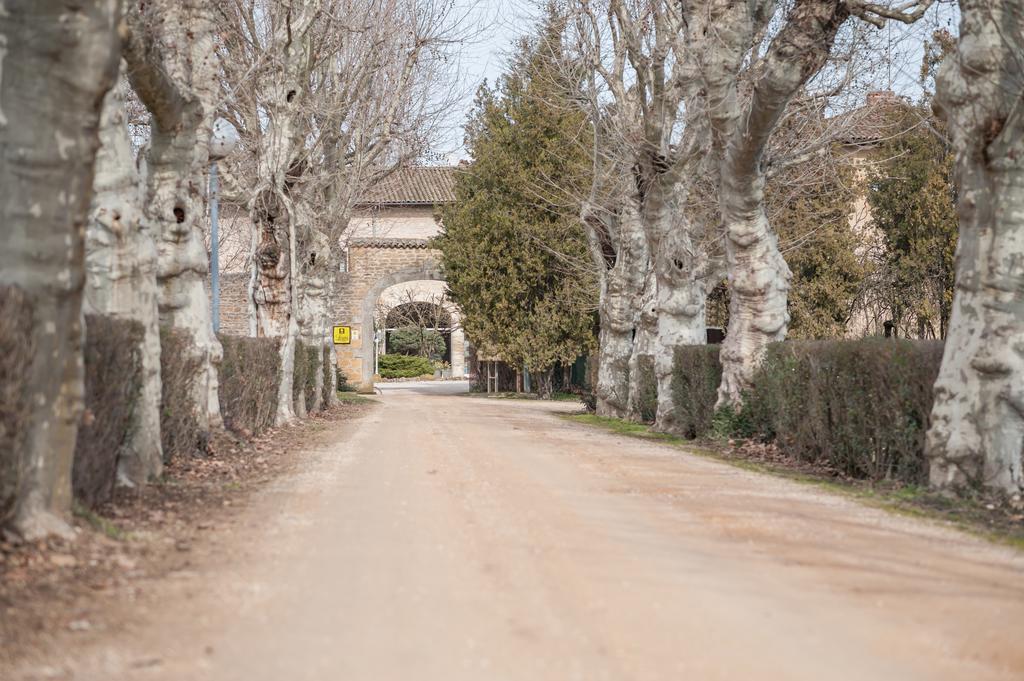 Demeures Et Chateaux L'Abbaye Caladoise - Anciennement Hostellerie Ferme Du Poulet Villefranche-sur-Saône Exterior foto