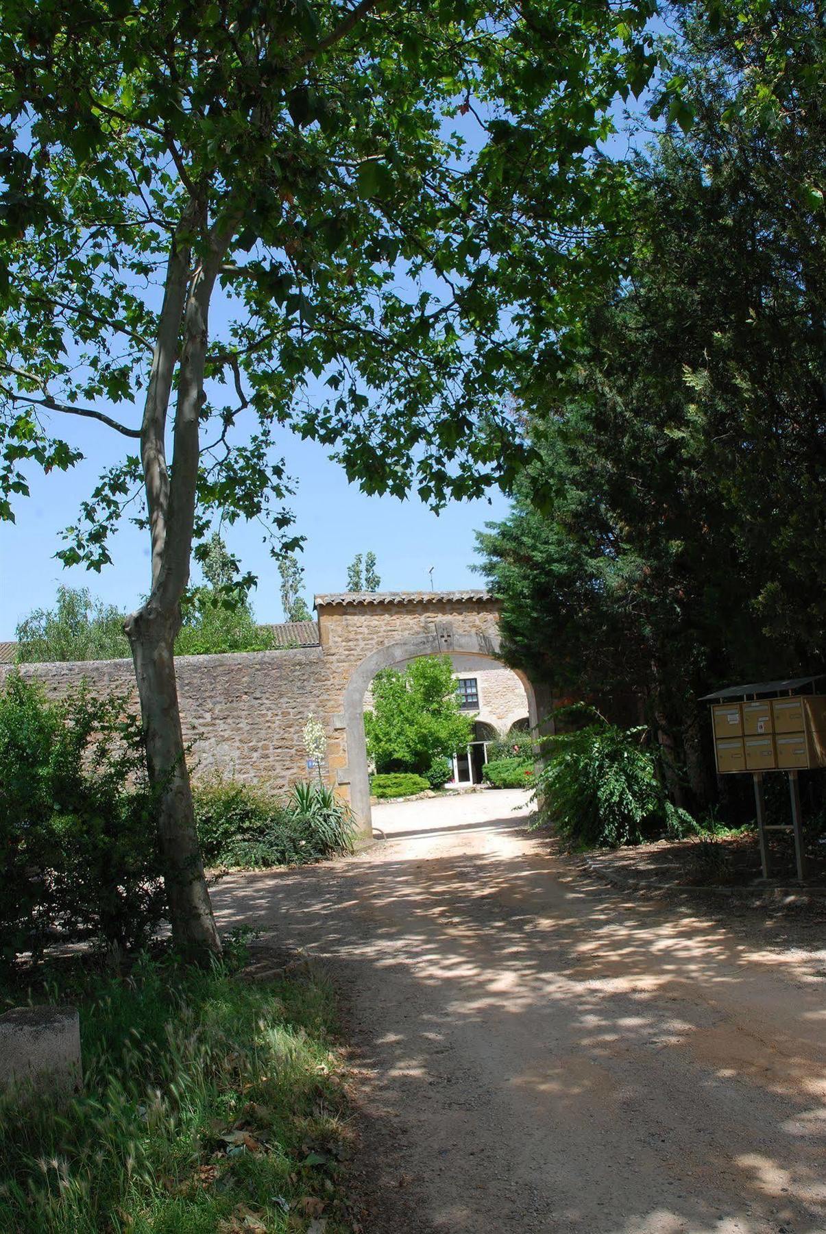 Demeures Et Chateaux L'Abbaye Caladoise - Anciennement Hostellerie Ferme Du Poulet Villefranche-sur-Saône Exterior foto